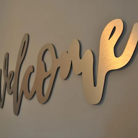 Maro's Family דירה