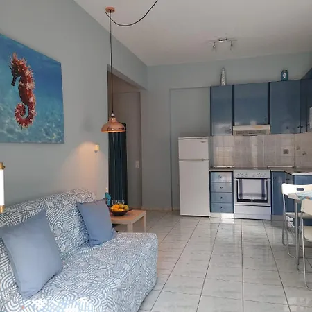 דירה Maro's Family לימנאס