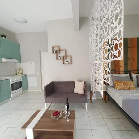 דירה Maro's Family