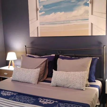 Maro's Family לימנאס