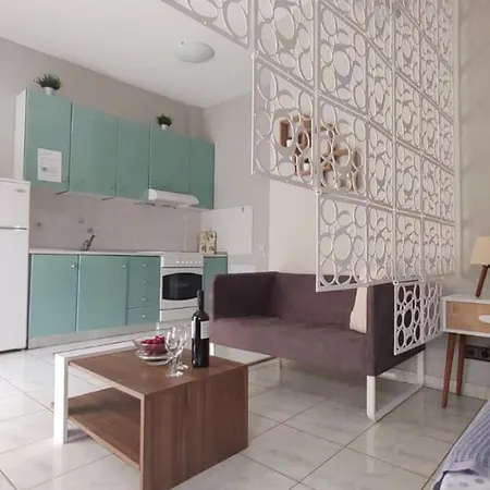 Maro's Family דירה *